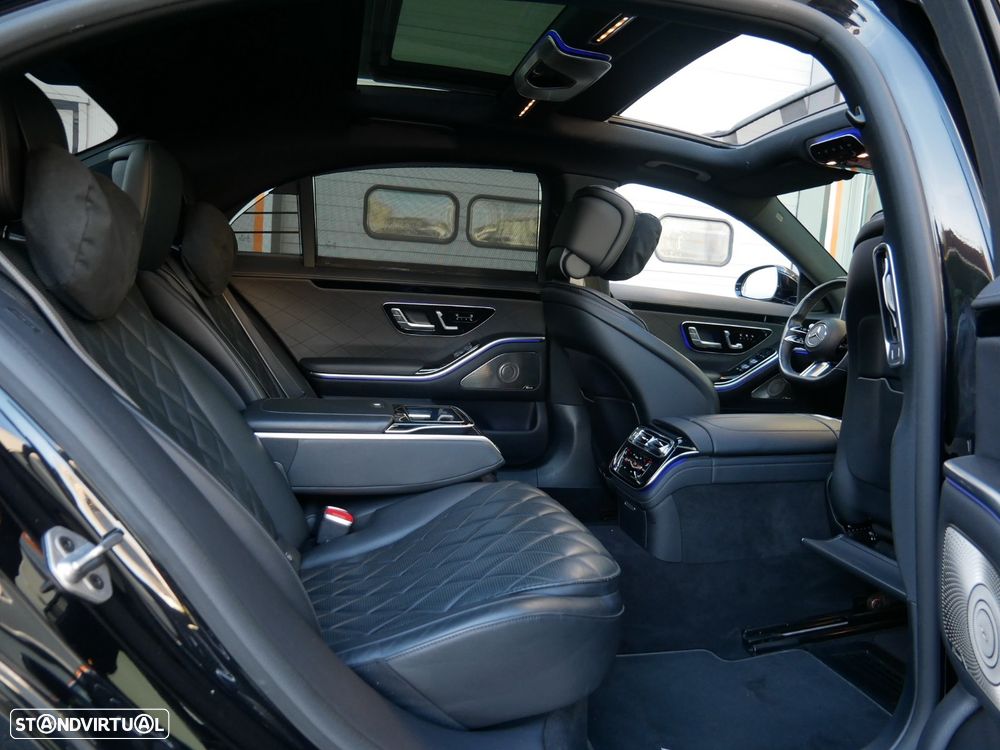 Mercedes-Benz S 580 e Longo - 38