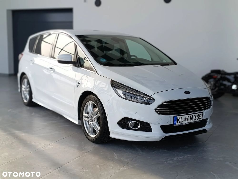 Ford S-Max - 8
