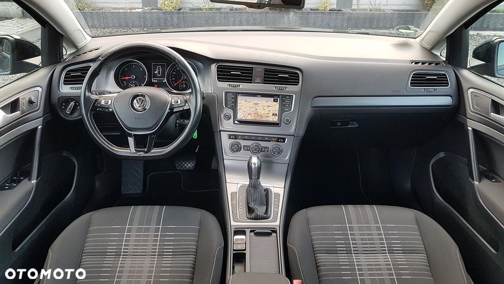 Volkswagen Golf 2.0 TDI BlueMotion Technology DSG Lounge - 14
