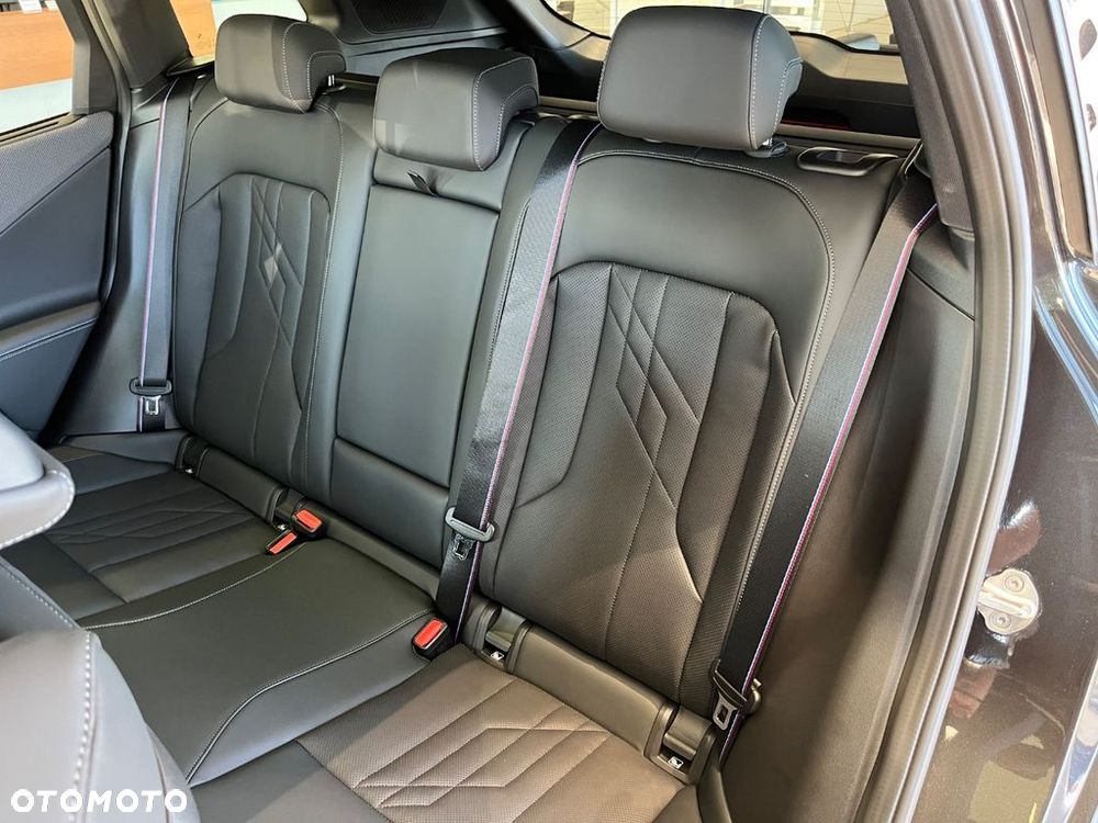 BMW X3 xM50 mHEV - 22