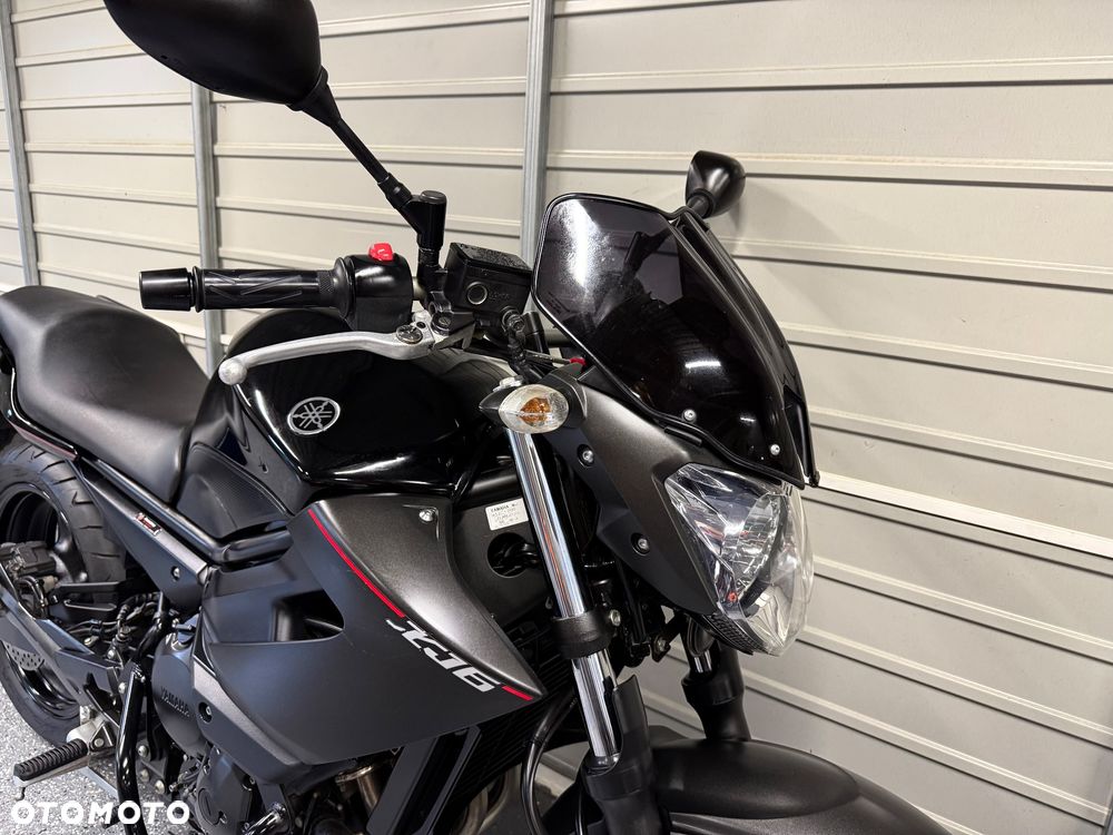 Yamaha XJ - 8