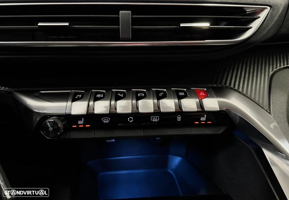 Peugeot 5008 PureTech 130 EAT6 Active - 9