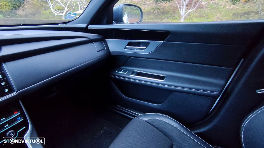 Jaguar XF Sportbrake 2.0 D R-Sport Aut. - 8