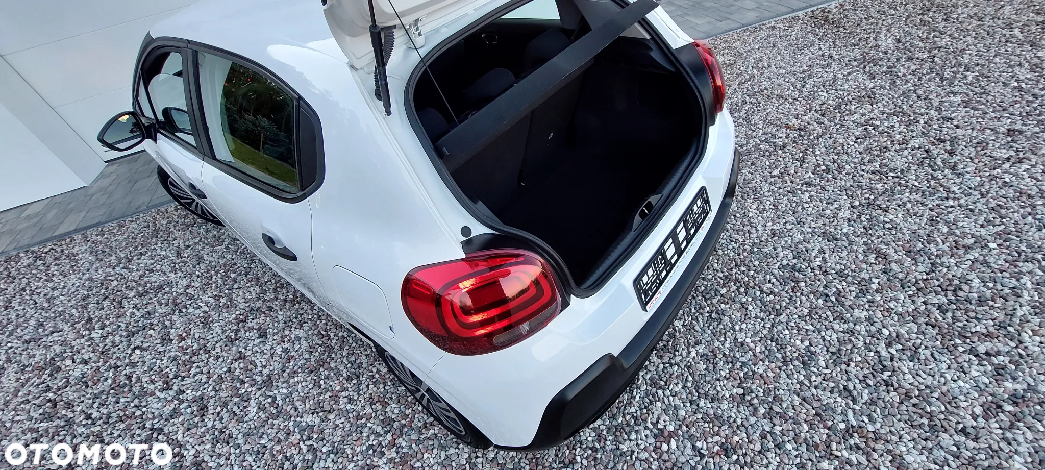 Citroën C3 1.2 PureTech Feel - 23