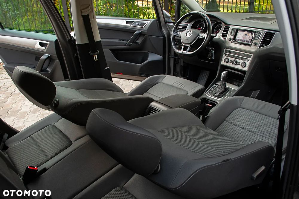 Volkswagen Golf Sportsvan 2015 photo 3