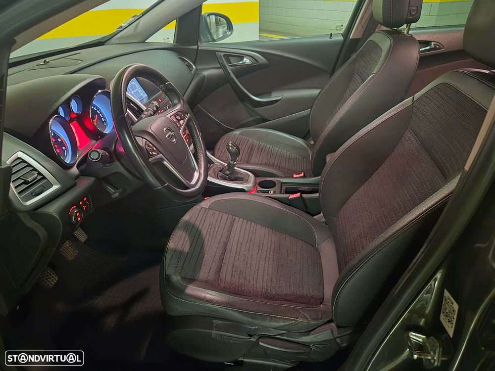 Opel Astra Sports Tourer 1.6 CDTi Cosmo S/S - 19