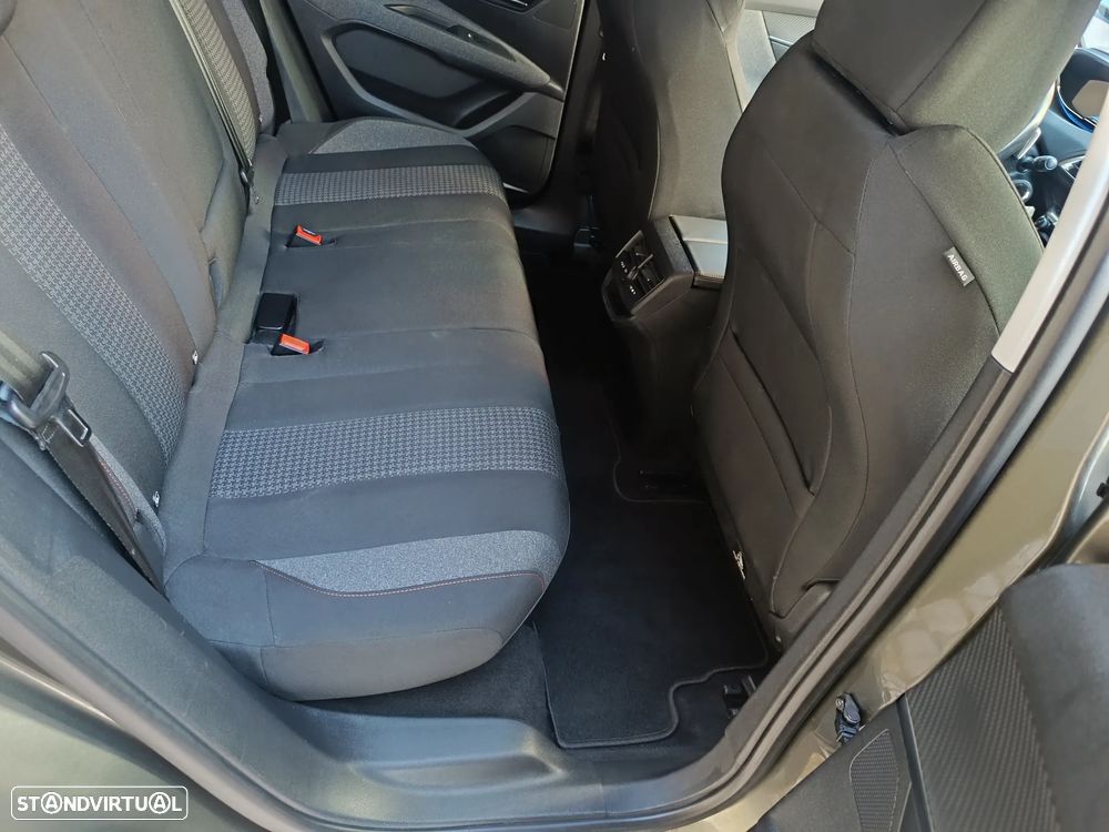 Peugeot 3008 PureTech 130 Stop & Start GPF EAT8 Active Business-Pack - 34
