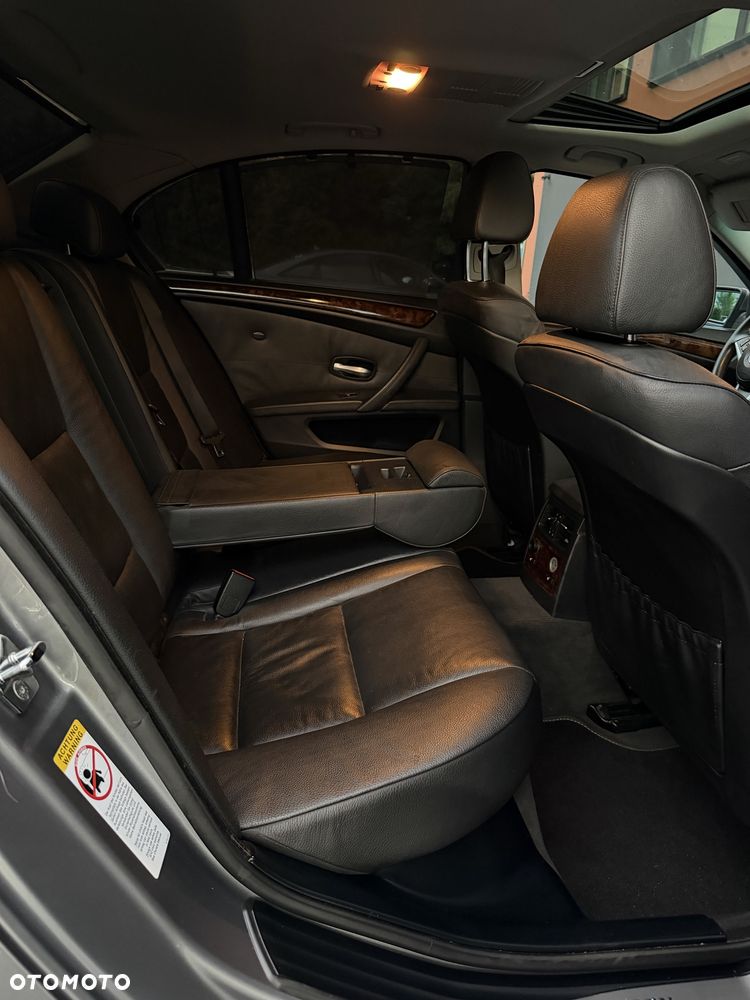 BMW Seria 5 - 8