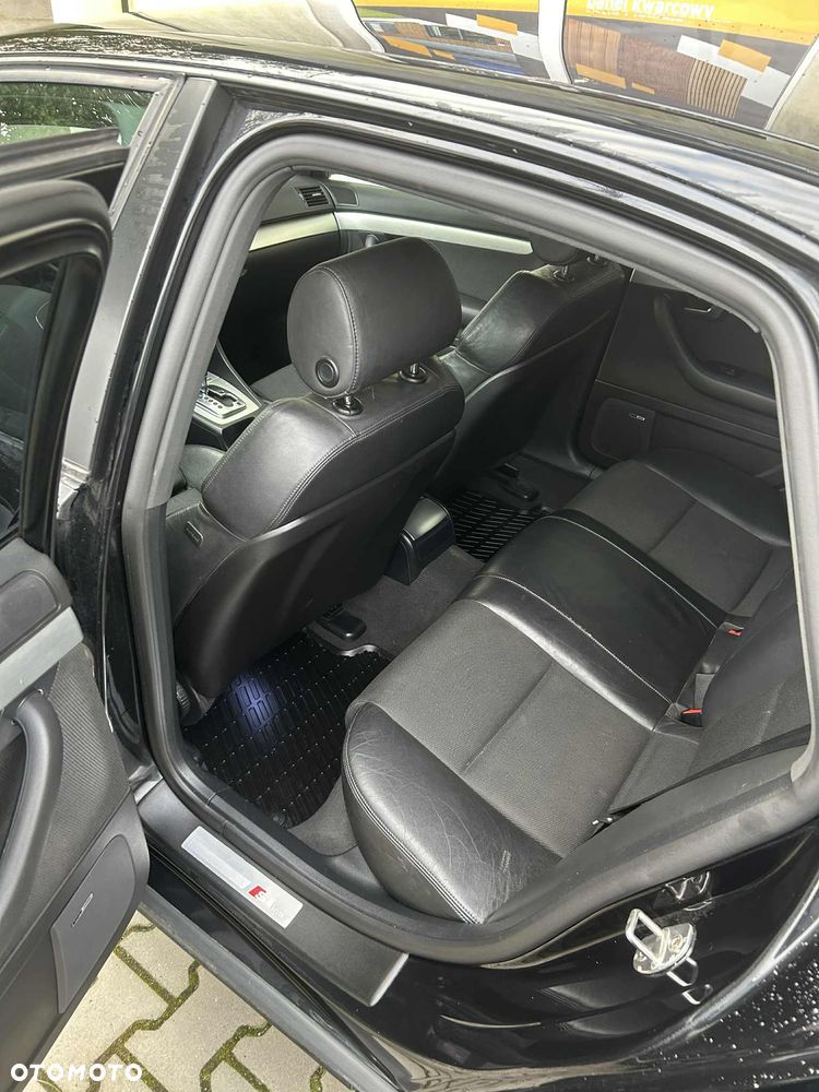 Audi A4 Limousine - 22