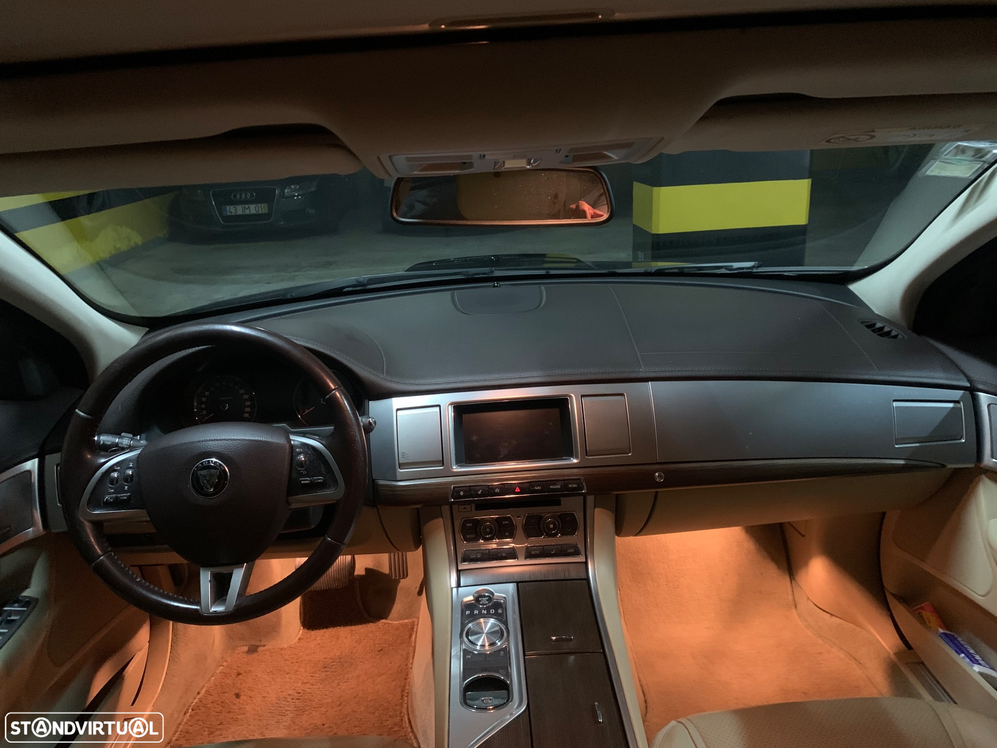 Jaguar XF Sportbrake 2.2 D Premium Luxury - 5