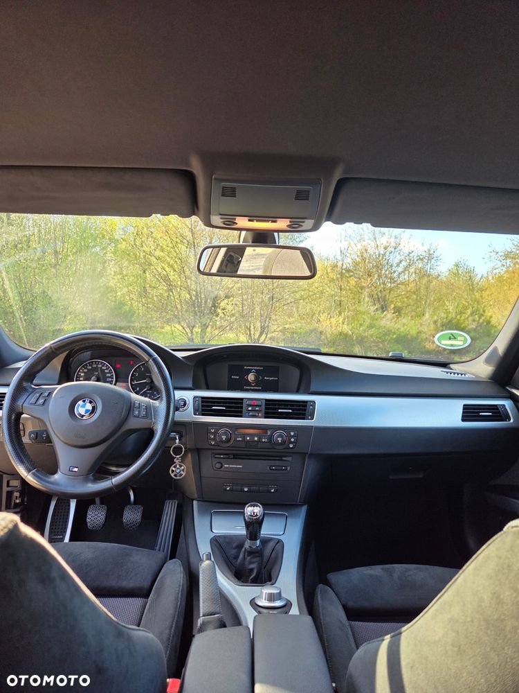BMW Seria 3 320si - 9