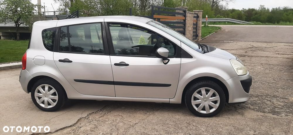 Renault Modus - 5