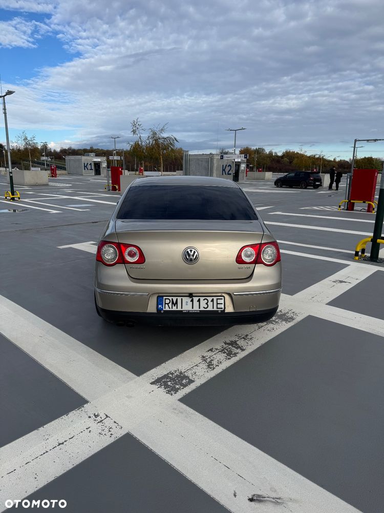 Volkswagen Passat 2.0 TDI 4Mot Comfortline - 4