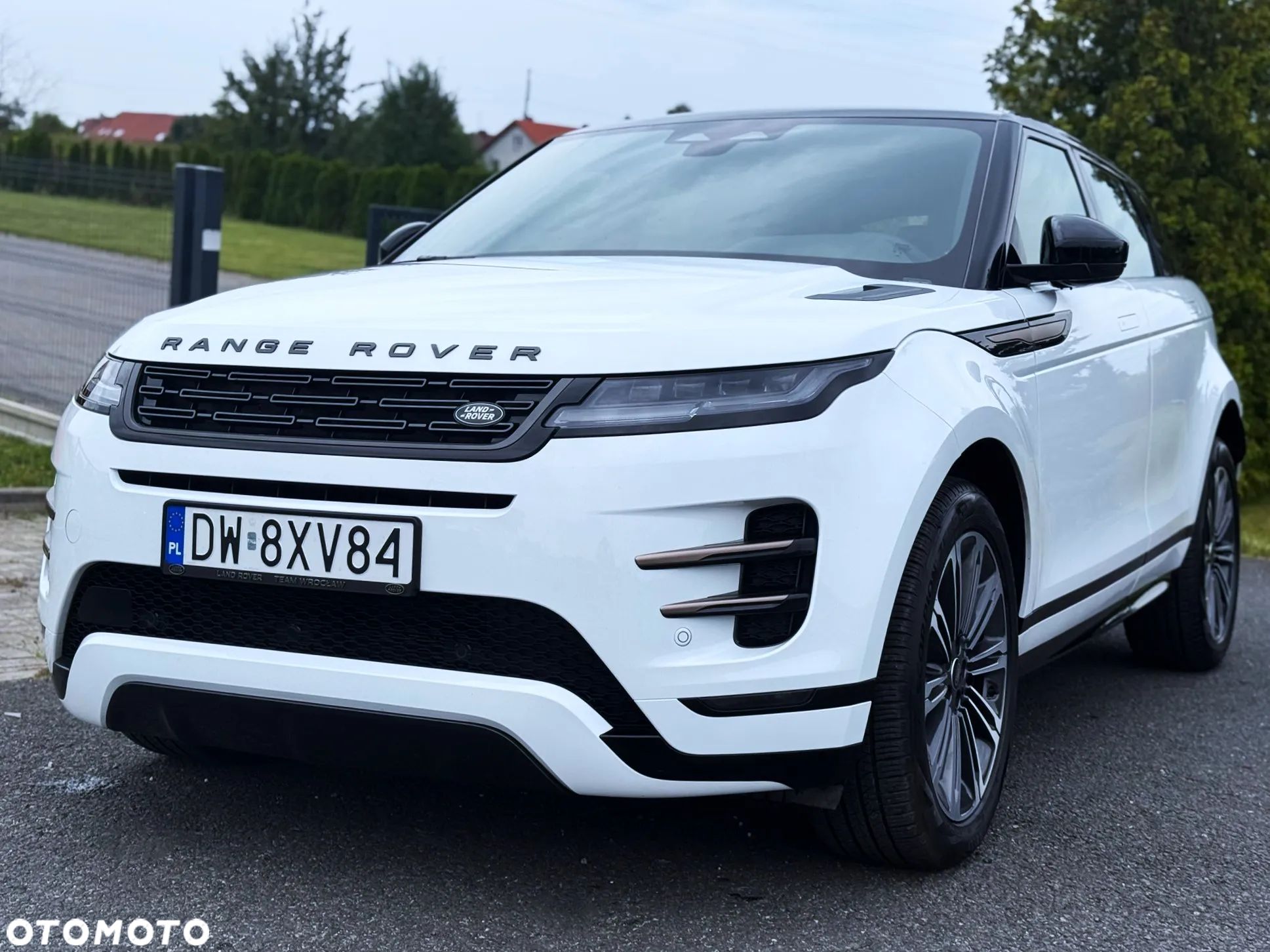 Land Rover Range Rover Evoque - 1