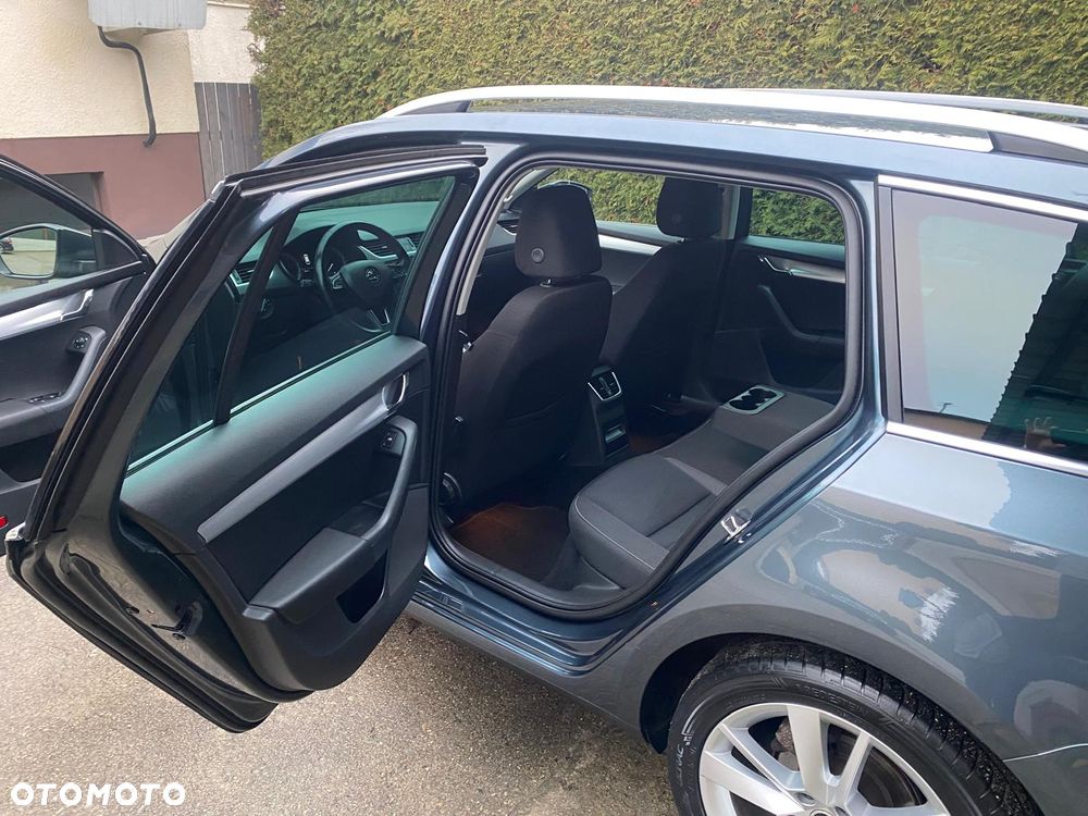 Skoda Octavia 1.6 TDI Premium Edition - 13