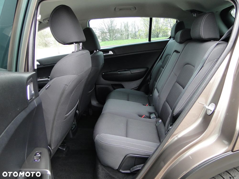 Kia Sportage 2,0 CRDI AWD Platinum - 7