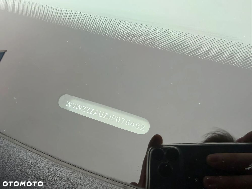 Volkswagen Golf 1.4 TSI BMT Highline - 39