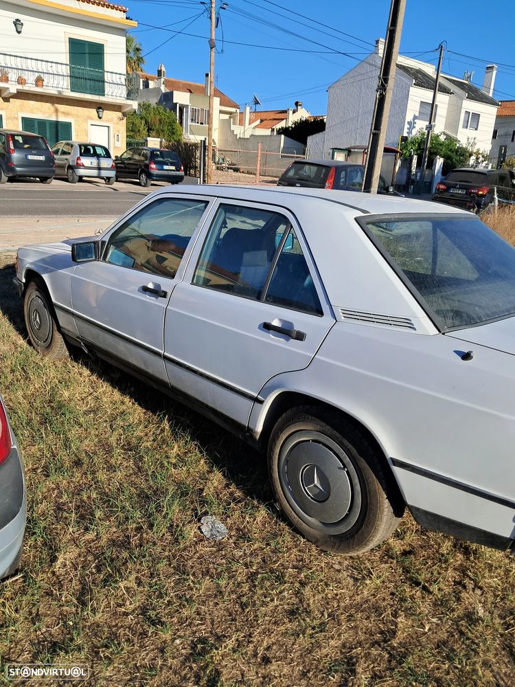 Mercedes-Benz A 190 - 4