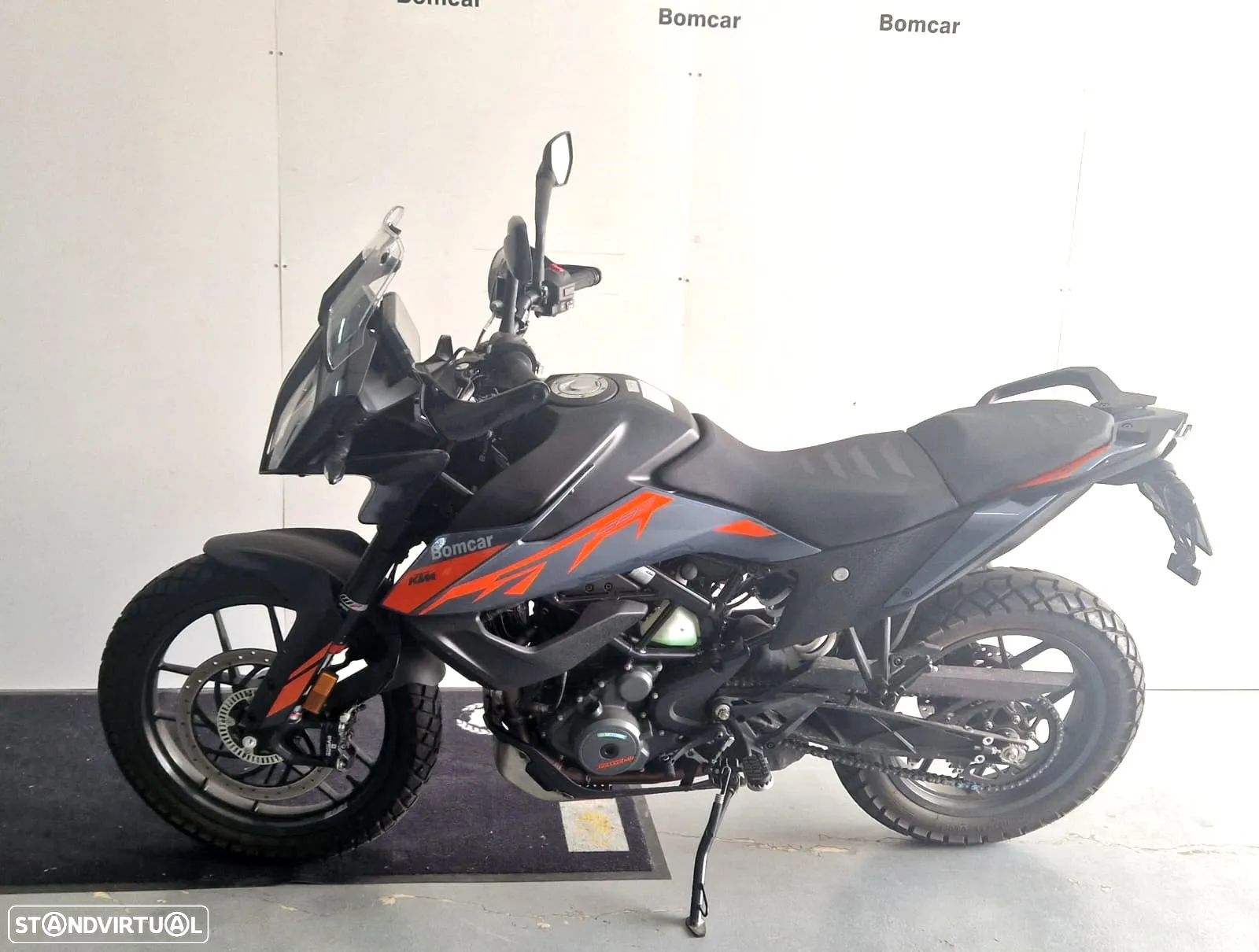 KTM 390 - 1