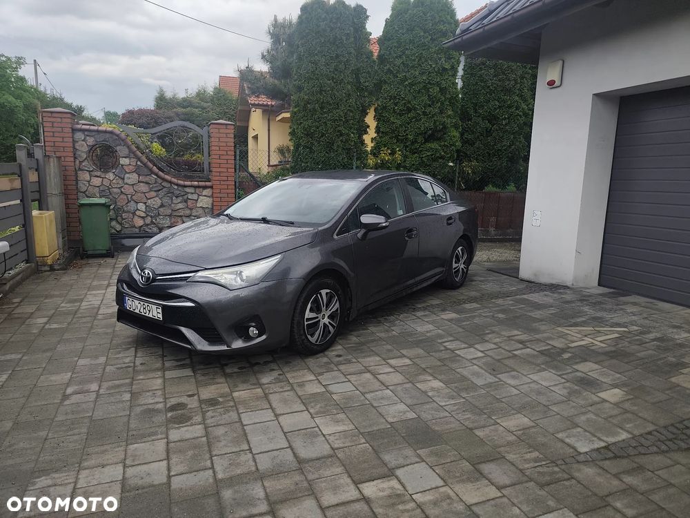 Toyota Avensis 1.8 Active MS - 7