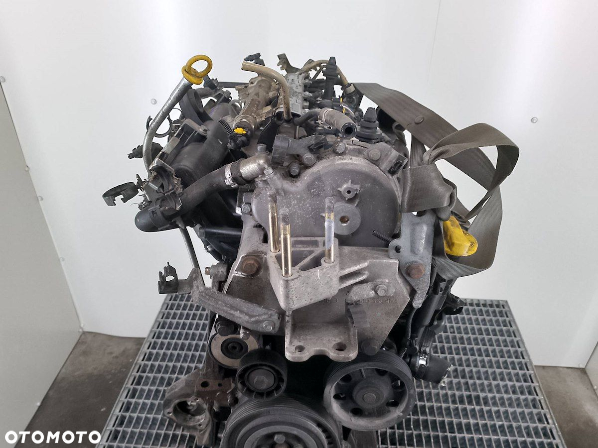 SILNIK FIAT PUNTO II 188A9000 1.3  MULTIJET - 9