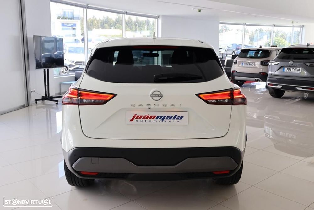 Nissan Qashqai 1.3 DIG-T N-Connecta Xtronic - 13