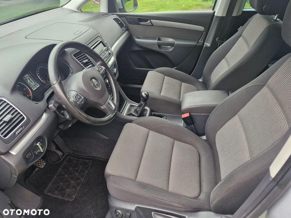 Volkswagen Sharan - 18