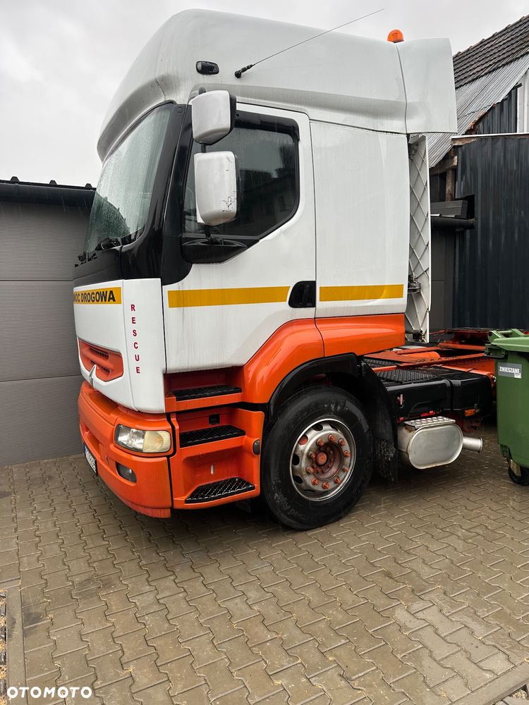 Renault Premium - 2