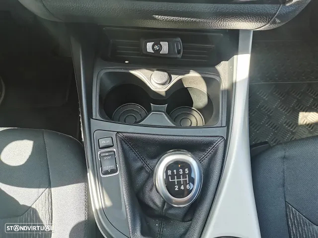 BMW 116 d EfficientDynamics - 14