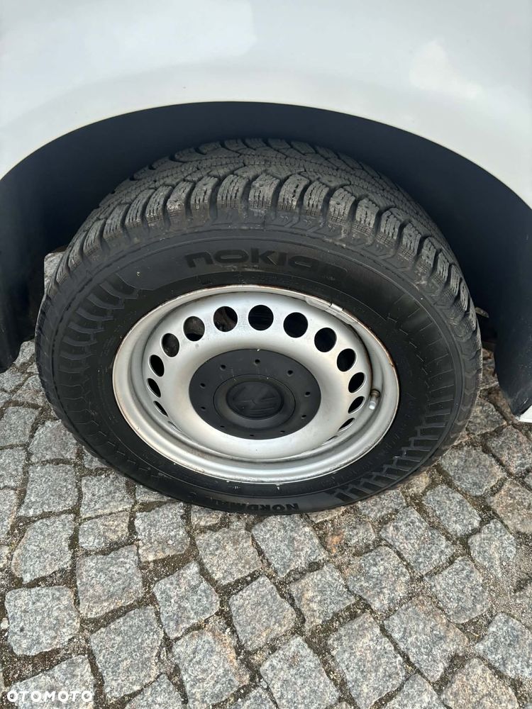 Volkswagen Transporter - 14