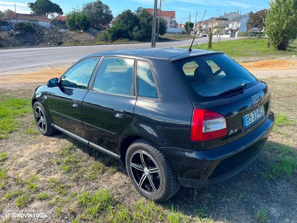 Audi A3 1.6 Attraction - 4