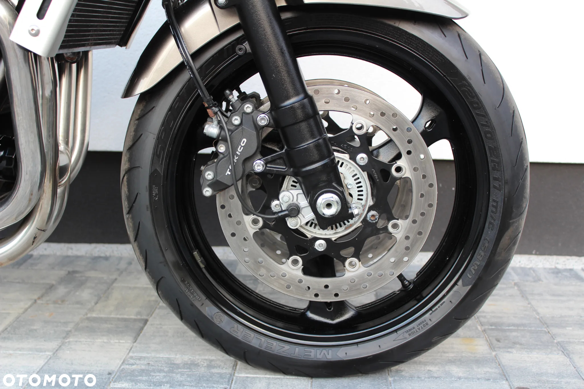 Suzuki Bandit - 22