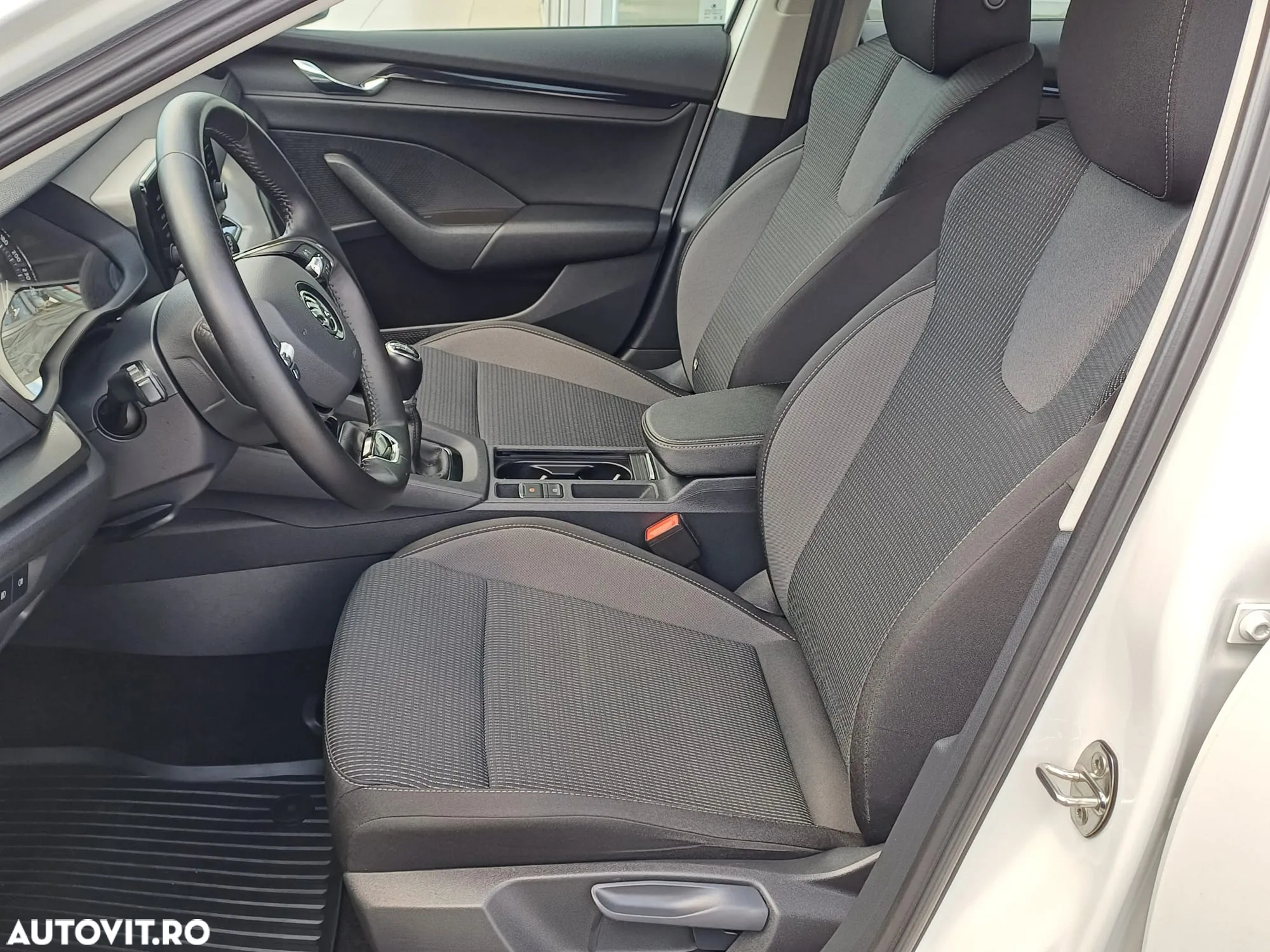 Skoda Octavia Combi 2.0 TDI Ambition - 8