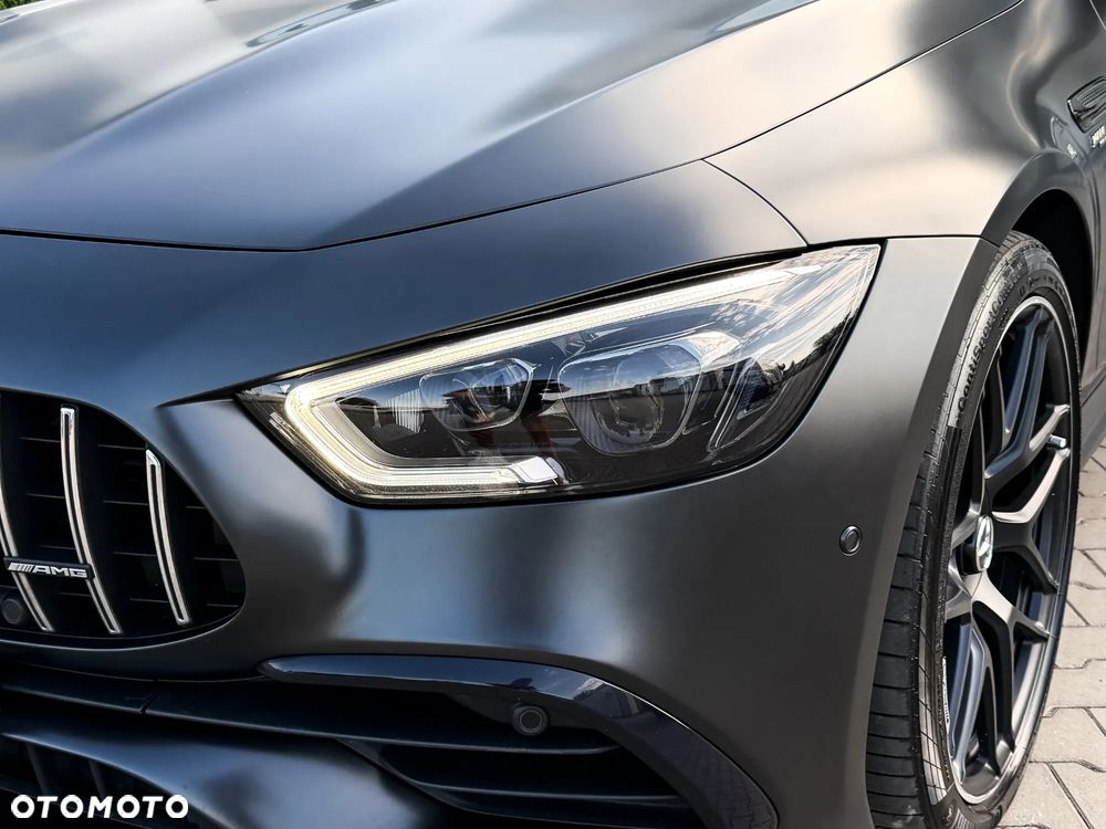Mercedes-Benz AMG GT 43 4-Matic+ - 11