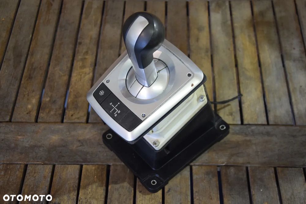 Opel Astra H 1.6 easytronic wybierak lewarek automatu - 3