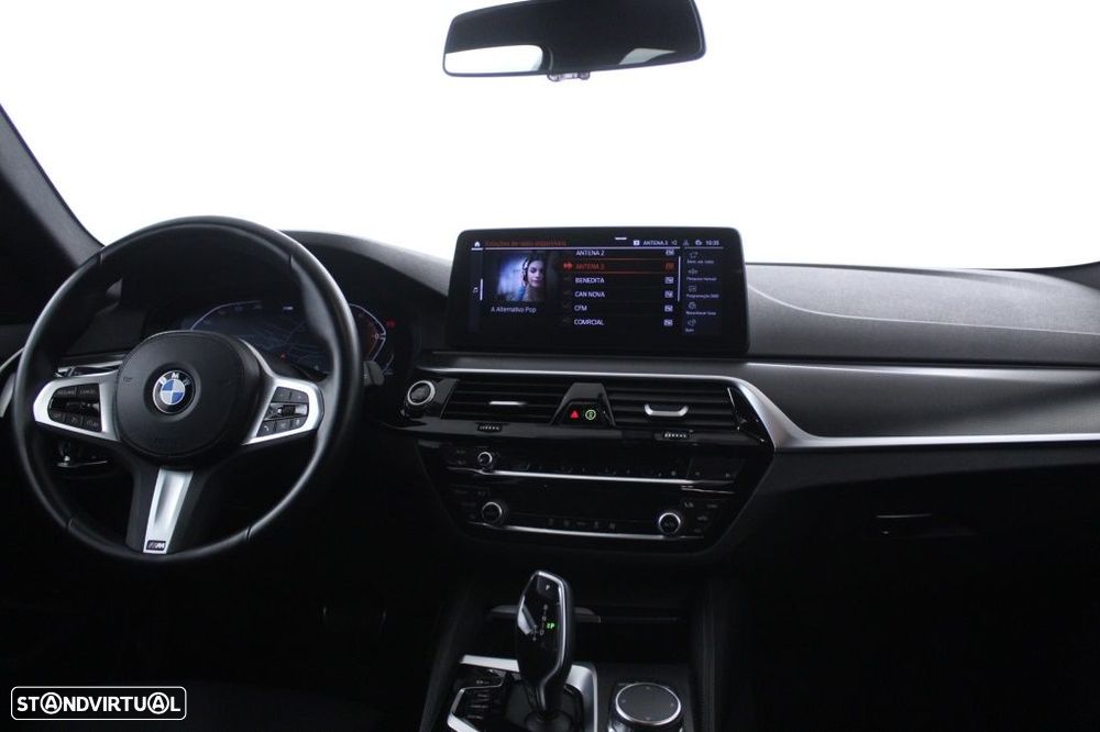 BMW 520 d Pack Desportivo M Auto - 17