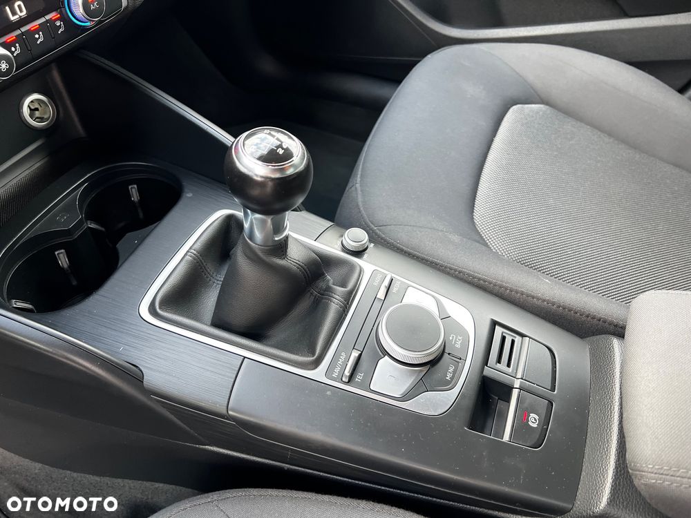 Audi A3 Limousine 1.6 TDI clean diesel Ambiente - 22