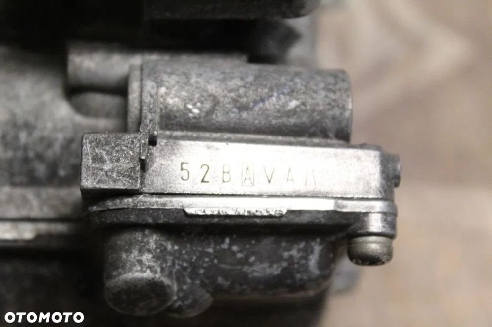 Gaźnik pływak KEIHIN Dawca Części Honda Magna - 7