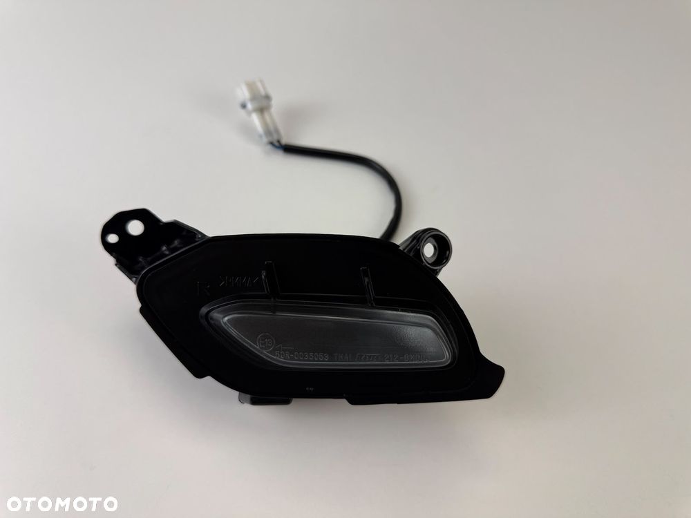 Przednie lampy komplet lewa prawa Yamaha MT 125 2020+ - 2