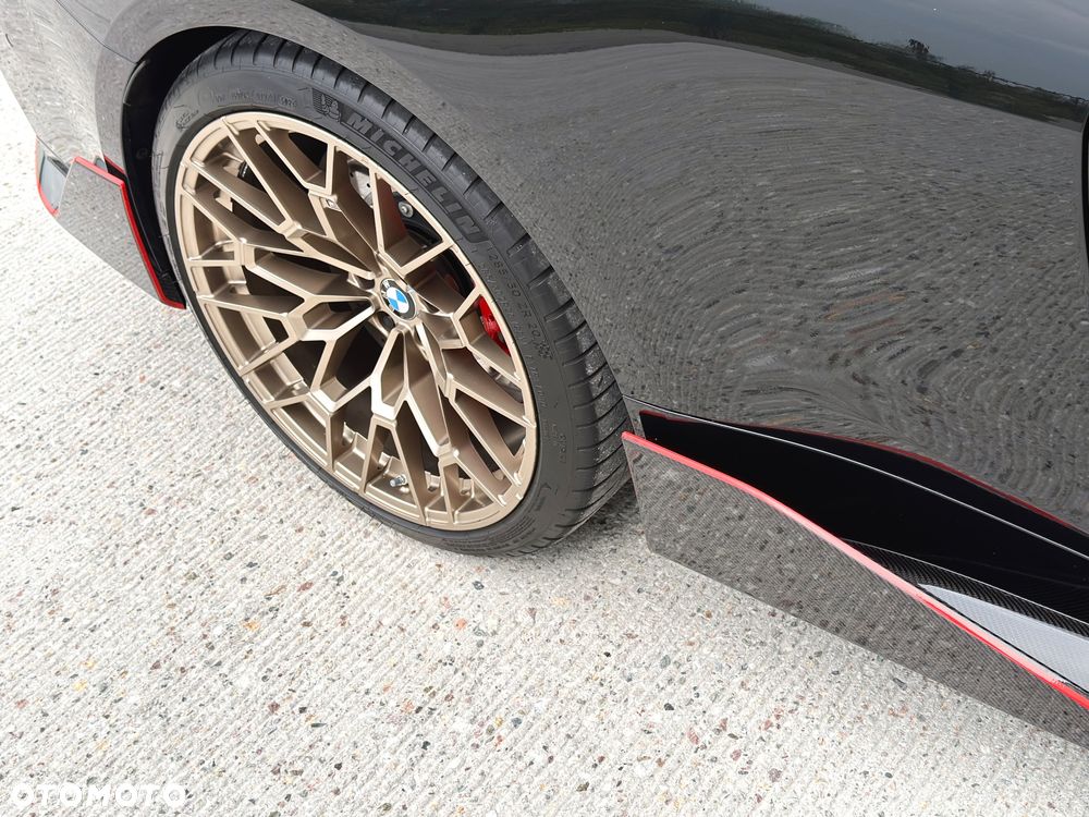BMW M4 CS xDrive - 14