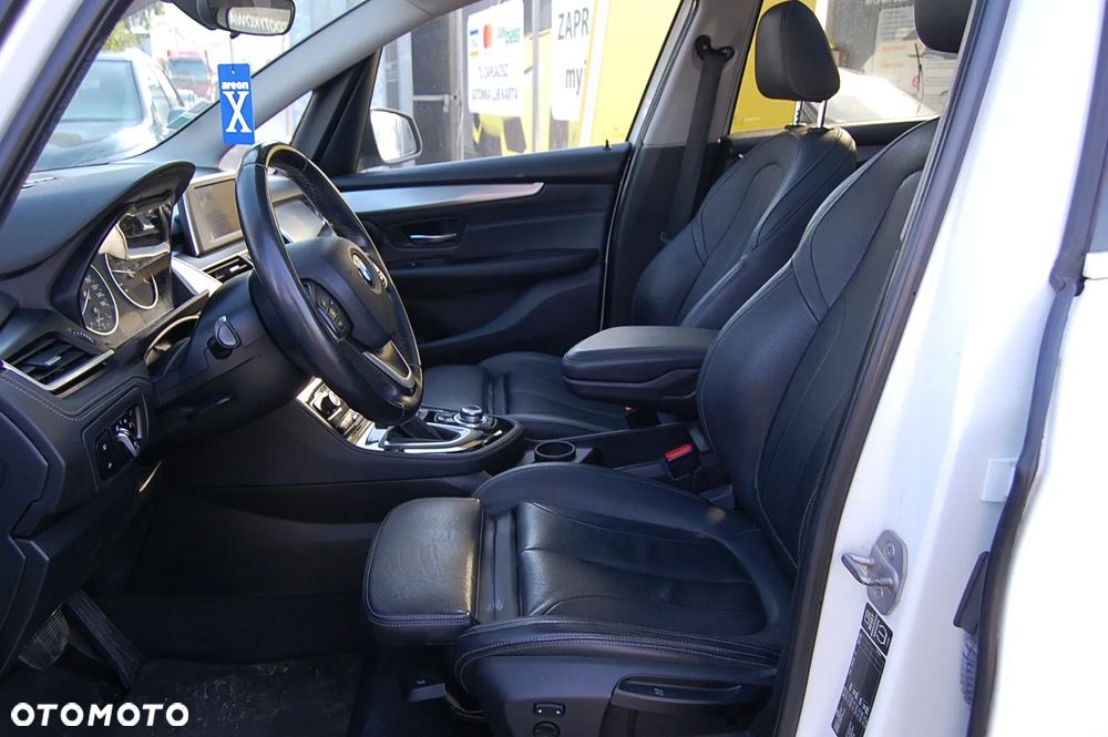 BMW Seria 2 218d GT Luxury Line - 31