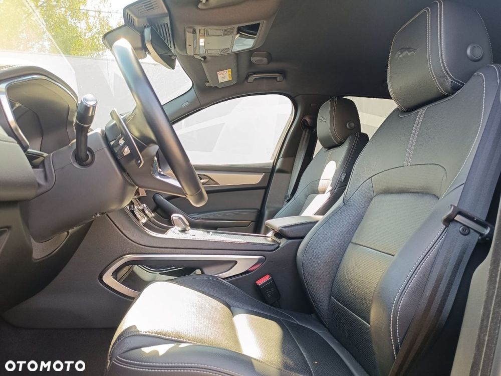 Jaguar F-Pace - 18