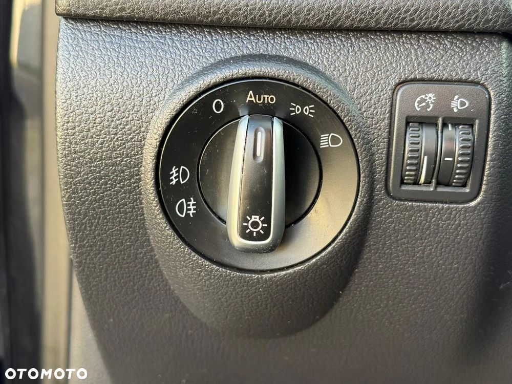 Volkswagen Golf 1.2 TSI BlueMotion Technology Cup - 23