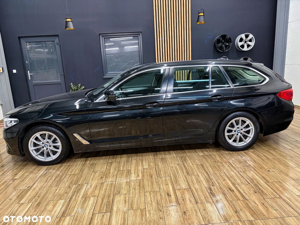 BMW Seria 5 520d - 12