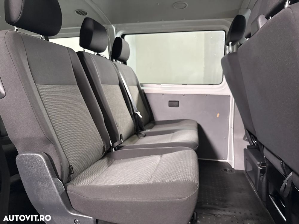 Volkswagen Transporter - 13