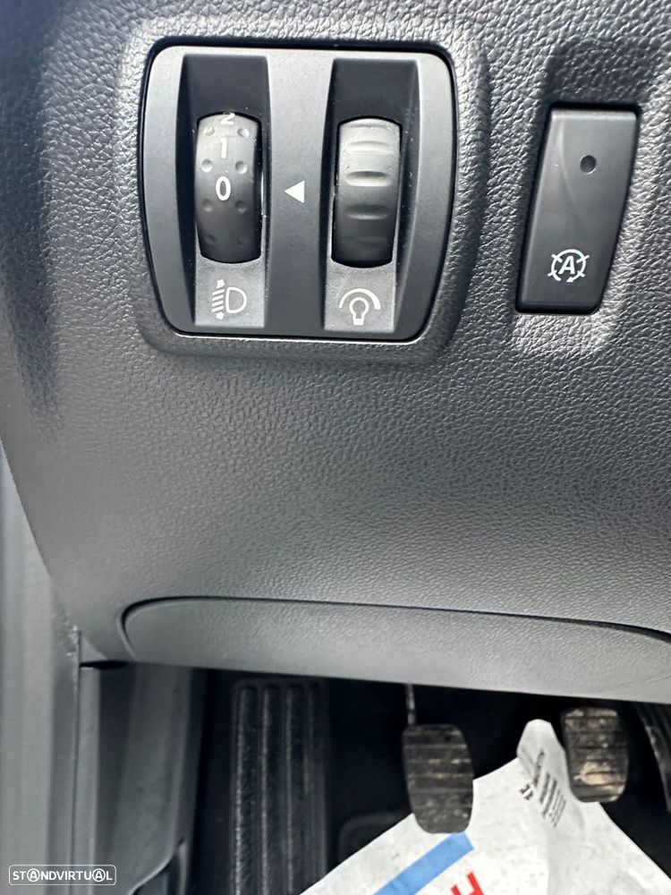 Renault Captur 0.9 TCE Exclusive - 15