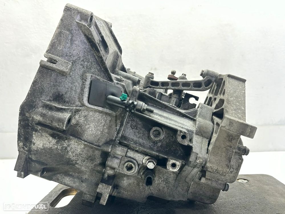 Caixa de velocidades - Fiat Tipo (2019) - 6