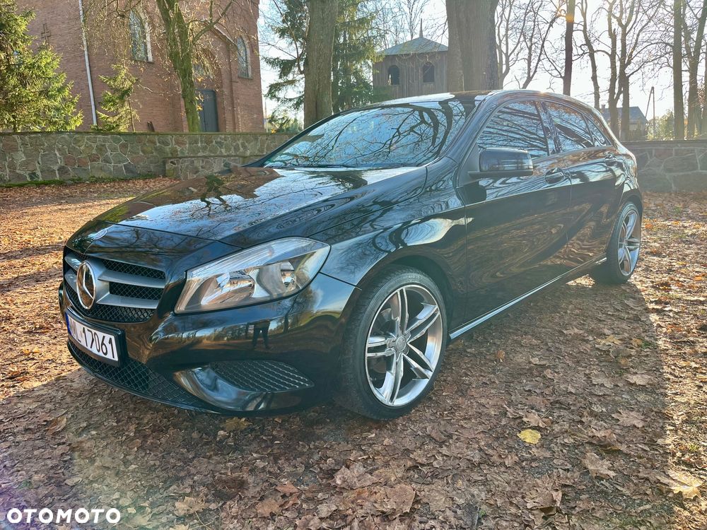 Mercedes-Benz Klasa A 180 d BlueEffICIENCY Edition Style - 3