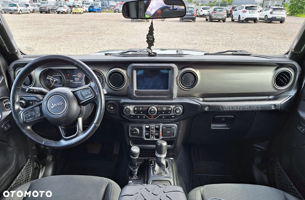 Jeep Wrangler 3.6 Unlim X - 9