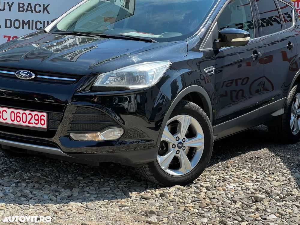 Ford Kuga - 10